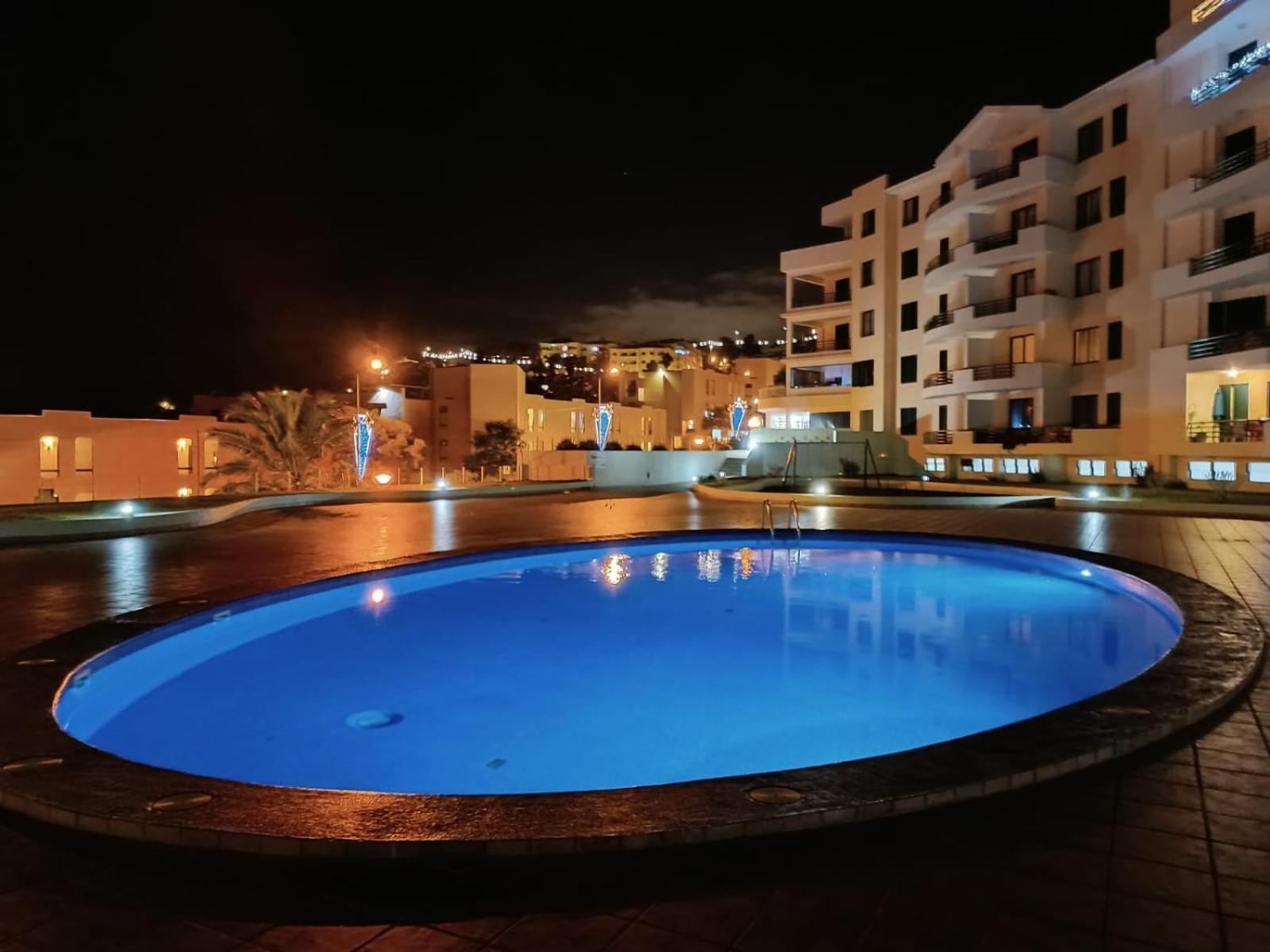 Apartamento Garajau Terrace Adventure-Pool And Free Parking Caniço Exterior foto